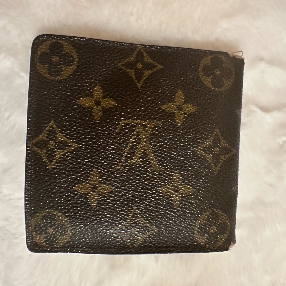 Louis Vuitton Monogram Men's Wallet